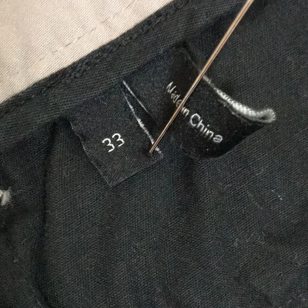 Theory Brewer Men’s Chinos 33x32